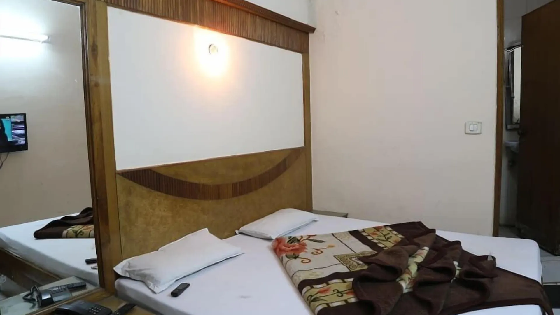 Hotel Delhi Regency