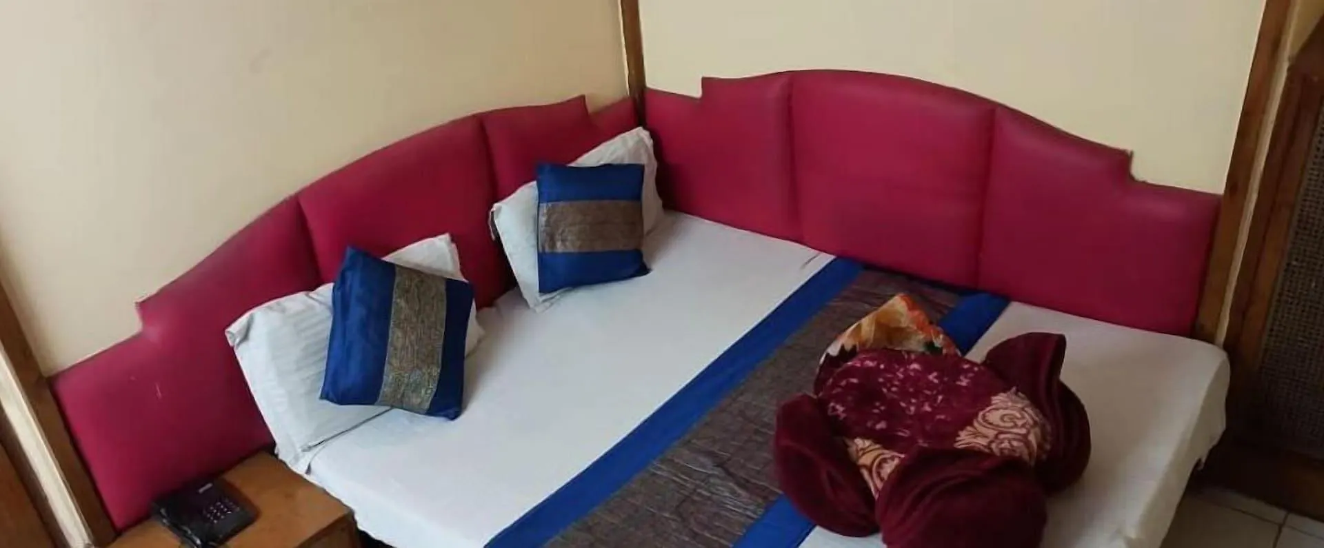 Hotel Delhi Regency